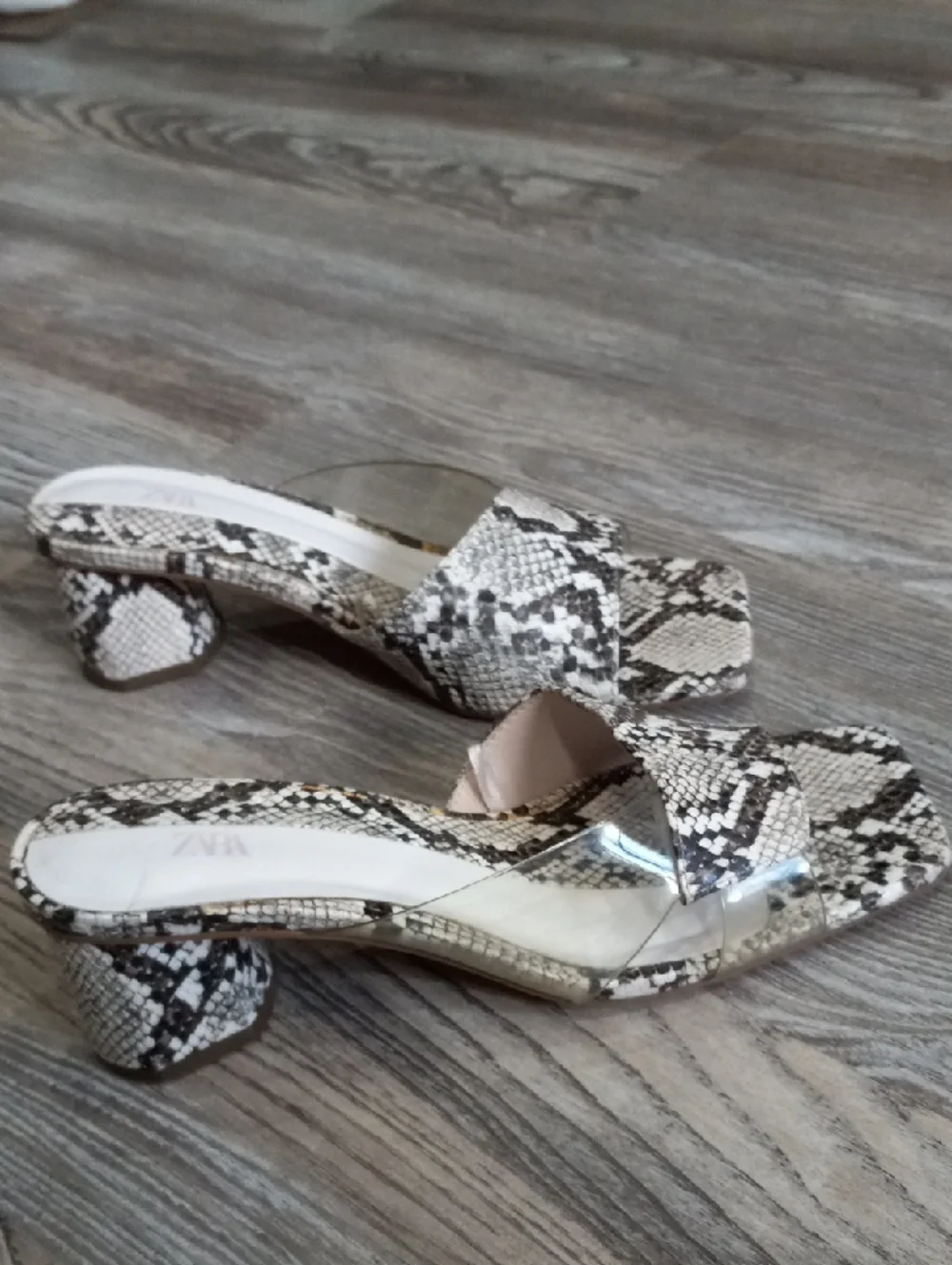 Zara Women's Snake-Print Slide Sandals in White/Brown - Picture 6 of 11